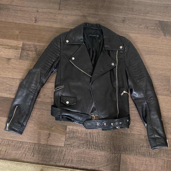 Zara Genuine Leather Jacket - Picture 2 of 5